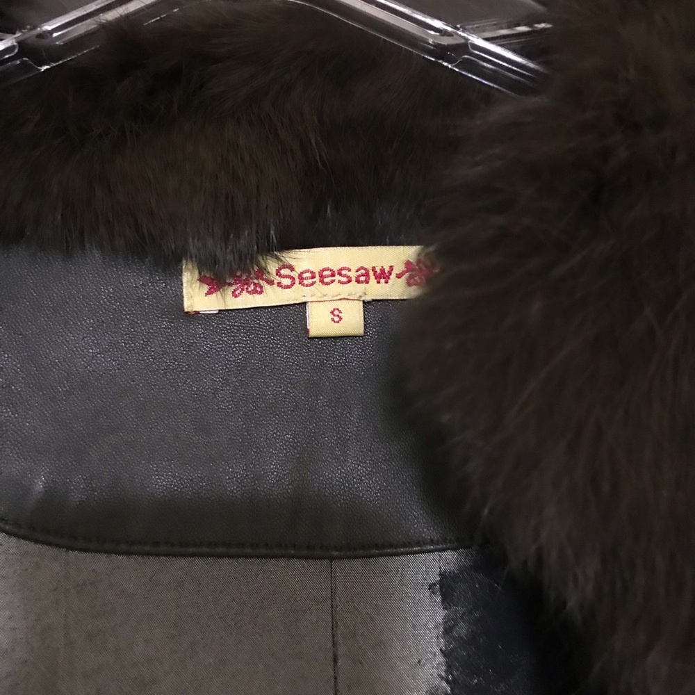 Stunning Fur Jacket - Picture 2 of 16
